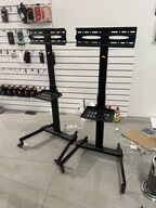 2 stk. stativer til display/TV