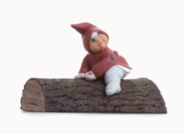 2 pk. Klarborg nisse - Esther på træstamme  H 12 cm