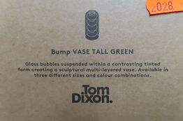 BUMP VASE TALL GREEN TOM DIXON