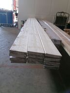 Ca. 48 m profilbrædder, uhøvlet, hvidmalet