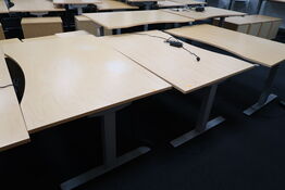 2 stk. el. hæve/sænke skriveborde EFG