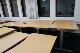 4 stk. el. hæve/sænke skriveborde EFG