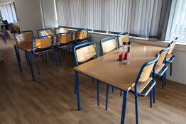 2 stk. borde med 12 stk. stole