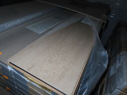 53 kvm. Laminatgulv - Oak Veneto Crema