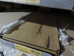 48 kvm. Laminatgulv - Oak Italia Creme