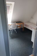 Alt indhold i rummet