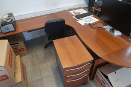 Hjørneskrive bord med kassette