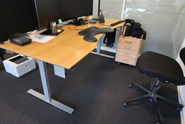 El. hæve/sænke skrivebord uden indhold med skuffemodul