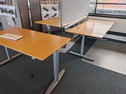 Tre hæve/sænkeborde assorterede