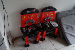 Diverse legetøj, madrasser, m.v.