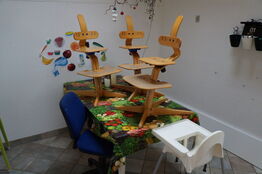 Bord inkl. Højstole, m.v.