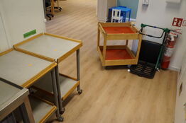 3 stk. rulleborde & Affaldsstativ