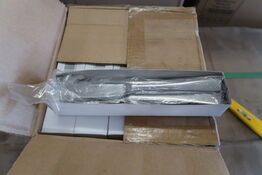 3 kasser (300 pr. stk.) Dessert/frokost kniv  L205 mm  COSMOS 336008