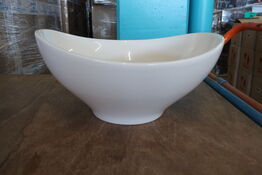 3 kasser (4 pr. stk.) Serveringsskål  hvid porcelæn KEN STORKØKKEN