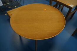 Bakkebord FRITZ HANSEN OLIERET EG