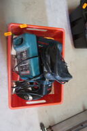 Kasse med div. Håndværktøj BOSCH m.fl.