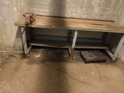 Arbejdsbord m. skruetvinge