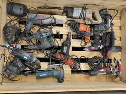 Indholdet på pallen