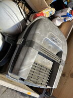 Indholdet på pallen