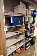 Indhold på 2 fags reol 