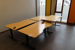 4 stk. Hæve/-sænkeborde 