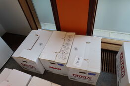 3 kasser med indhold