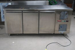 Kølebord TECHNODOM - 3 skabe