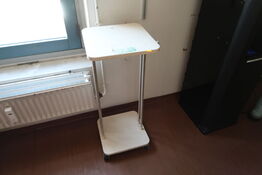 Skraldespandsstativ samt køkkenserivce