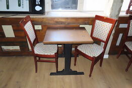 Restaurantbord m. 2 stole - 75x75x75 cm