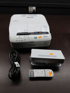 Projektor, EPSON EB-695WI m. fjernbetjening og Touch Unit