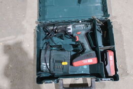 Akku bore/skruemaskine METABO BS 18 LI med 2 stk. batterier og lader