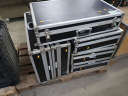 6 stk. Flightcases med indhold (se beskrivelse)