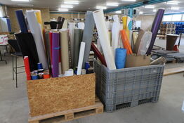 Diverse folierester og skiltematerialer