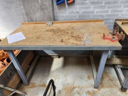 Filebænk m. RIDGID kæberørholder