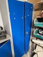 2 stk. stålskabe BLIKA