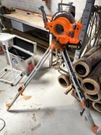 Elektrisk rørskærer MICHANN 110 på stativ, inkl. batteri