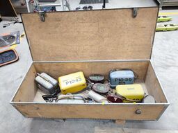 Værktøjskasse inkl. indhold