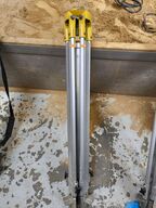 Stativ til nivelleringsapparat