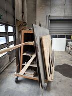 Stor A-vogn inkl. indhold