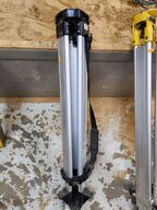 Stativ til nivelleringsapparat