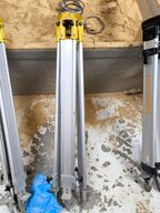 Stativ til nivelleringsapparat