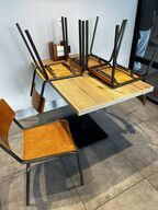 Bord m. 4 stole LXB: 120X70 CM.