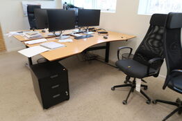 El. hæve/sænke skrivebord uden indhold, skuffemodul samt kontorstol