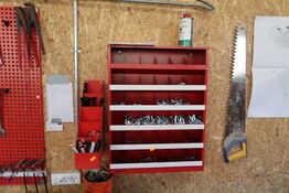 2 stk. sortimentsreoler med div. Bolte m.m.