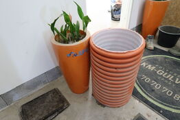 2 stk. planter i krukke