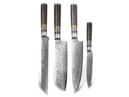 Køkkenknivsæt udført i 67 lags Damaskus stål.