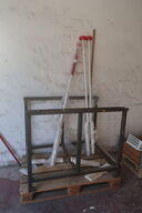 Pallestativ samt fødselsdagsflag