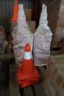 Palle med afspærringskegler