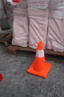 4 stk. paller med afspærringskegler