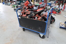 Opbevaringsvogn uden indhold